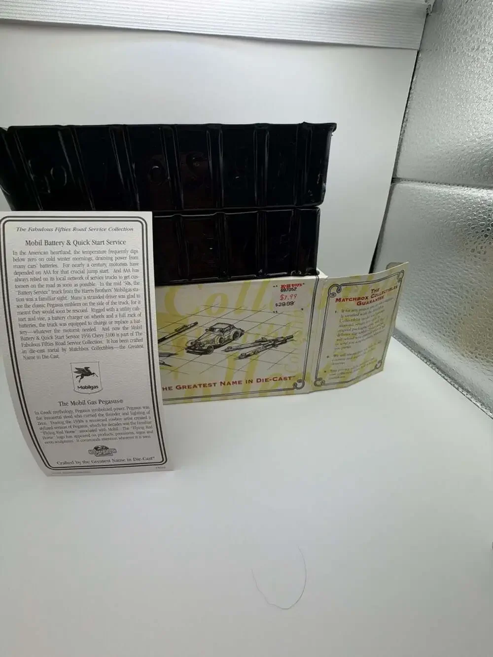 Matchbox Collectibles 1956 Chevy 3100 Mobil Battery & Quick Start Service Truck